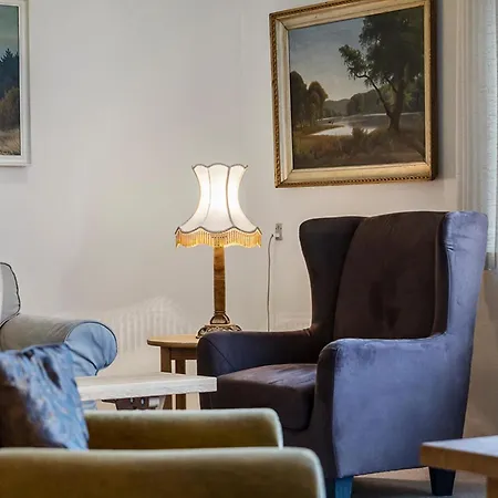 Sct Knudsborg 58-beds On The Villa *