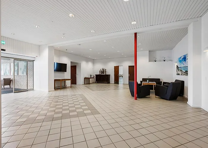 Sct Knudsborg 58-beds On The Villa